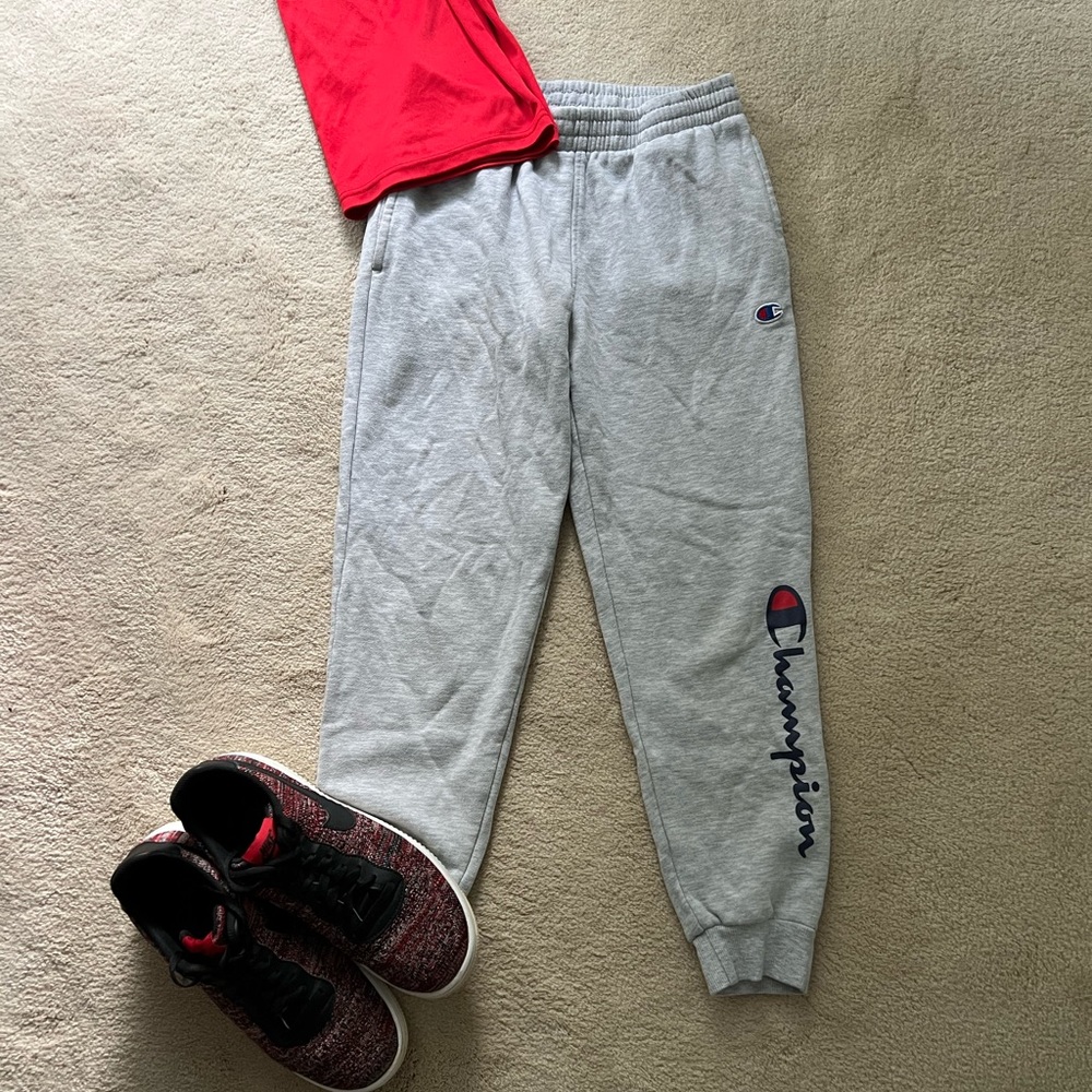 Boys Champion Script Jogger Sweatpants in Oxford Heather Gray